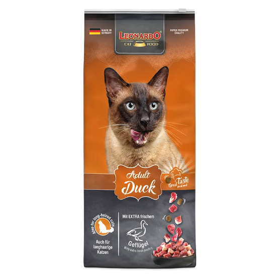 Picture of LEONARDO  Adult Duck Dry Cat Food  15 kg